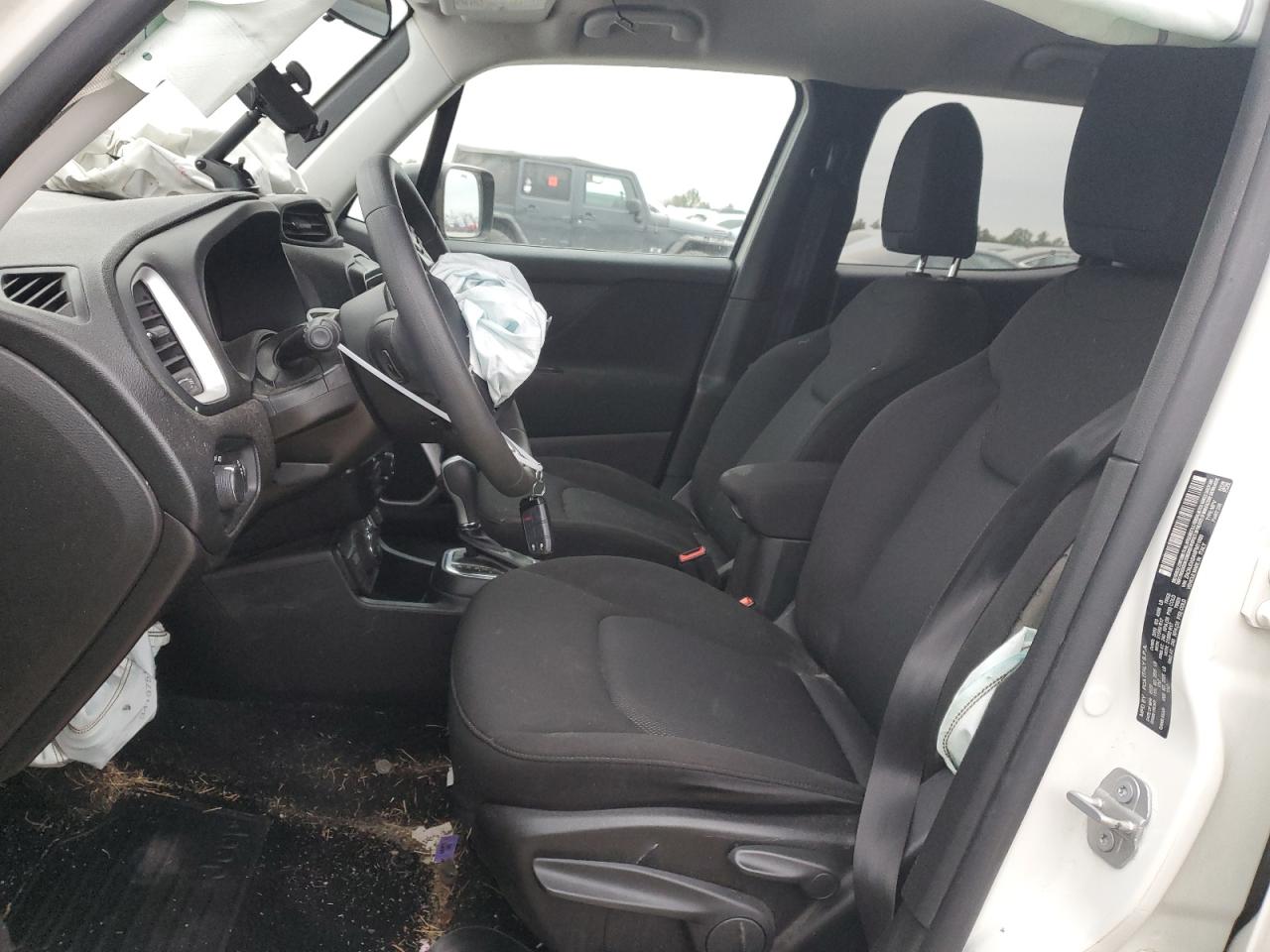 ZACNJDAB4MPM11800 JEEP RENEGADE 2021
