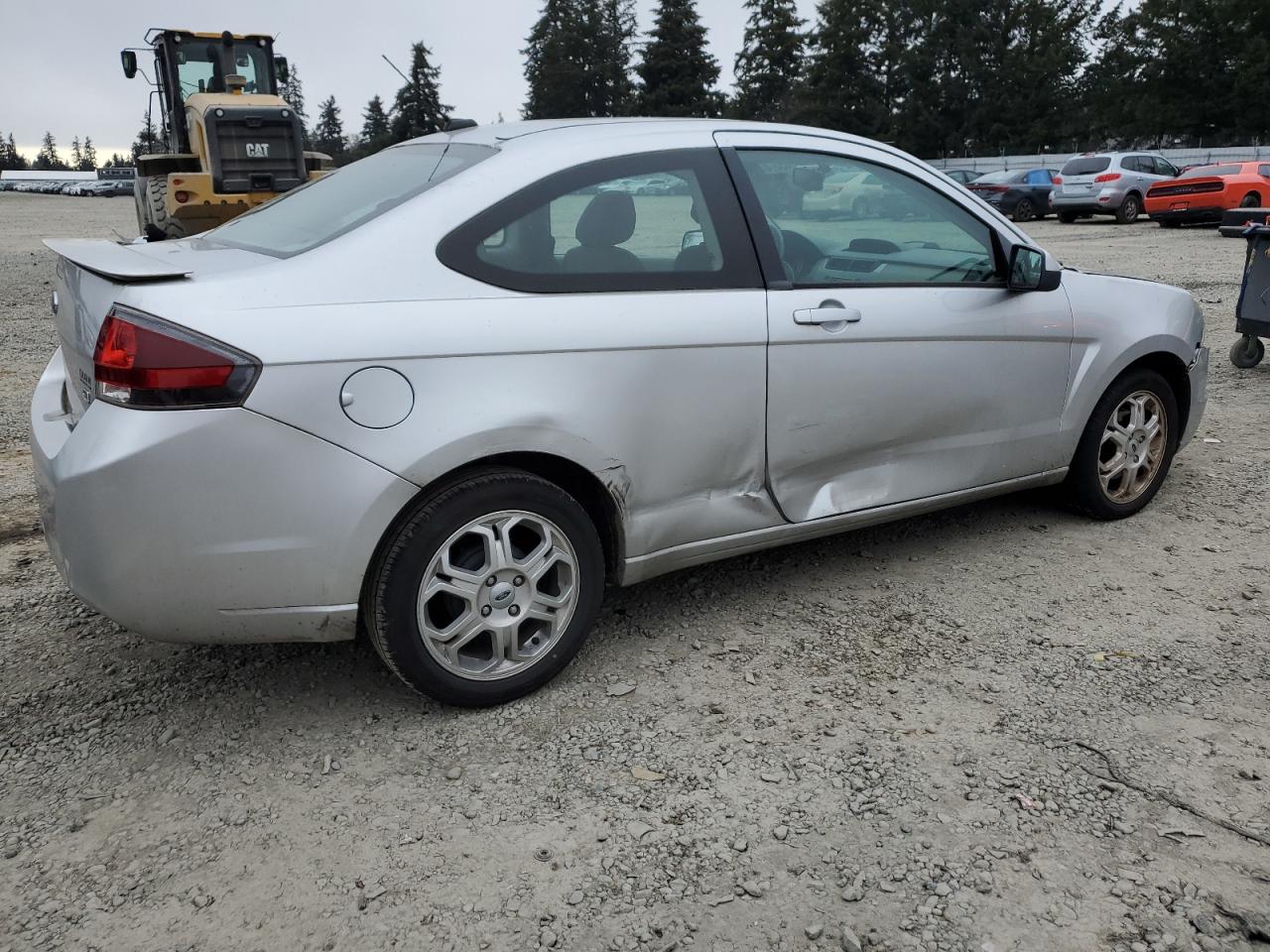 2010 Ford Focus - Image 3