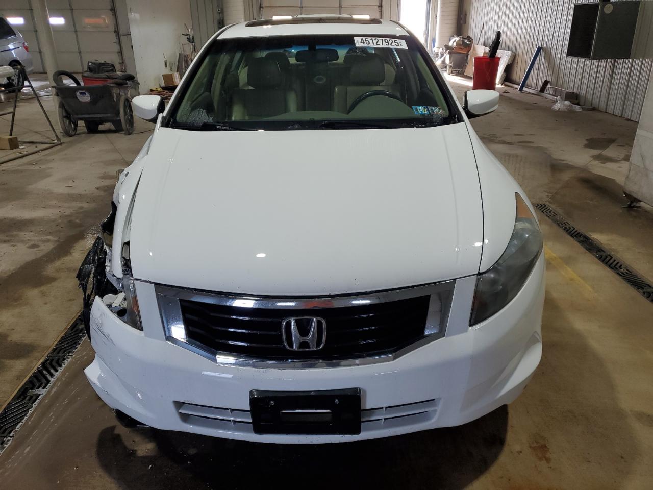 2009 Honda Accord - Image 5