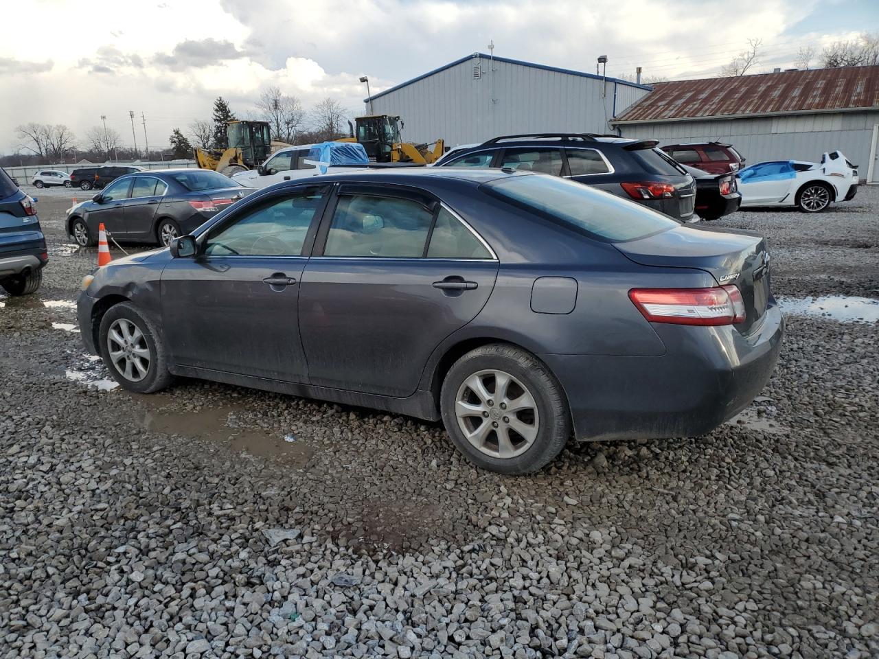 2011 Toyota Camry - Image 2