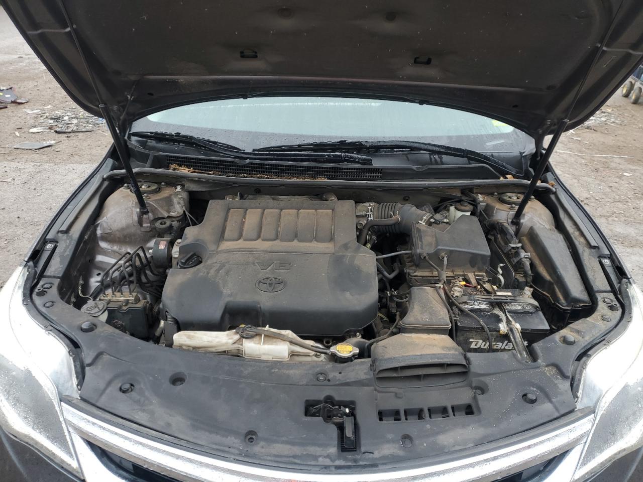 2014 Toyota Avalon - Image 11