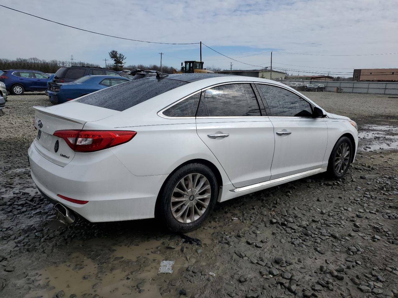 2015 Hyundai Sonata - Image 3