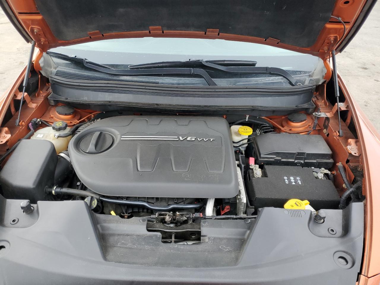 2015 Jeep Cherokee - Image 12