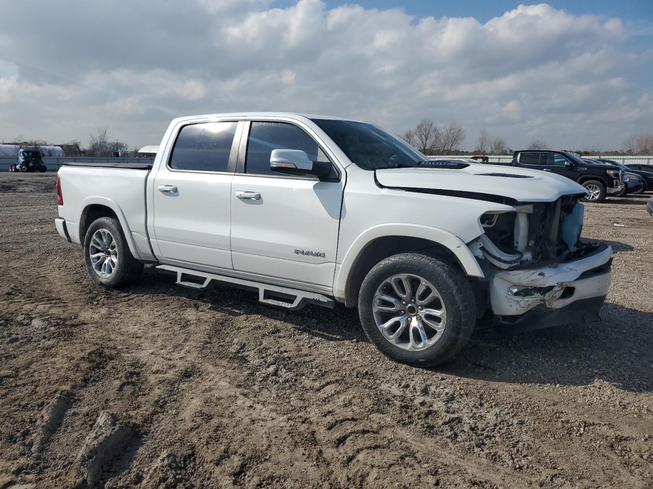 2019 RAM 1500 - Image 4