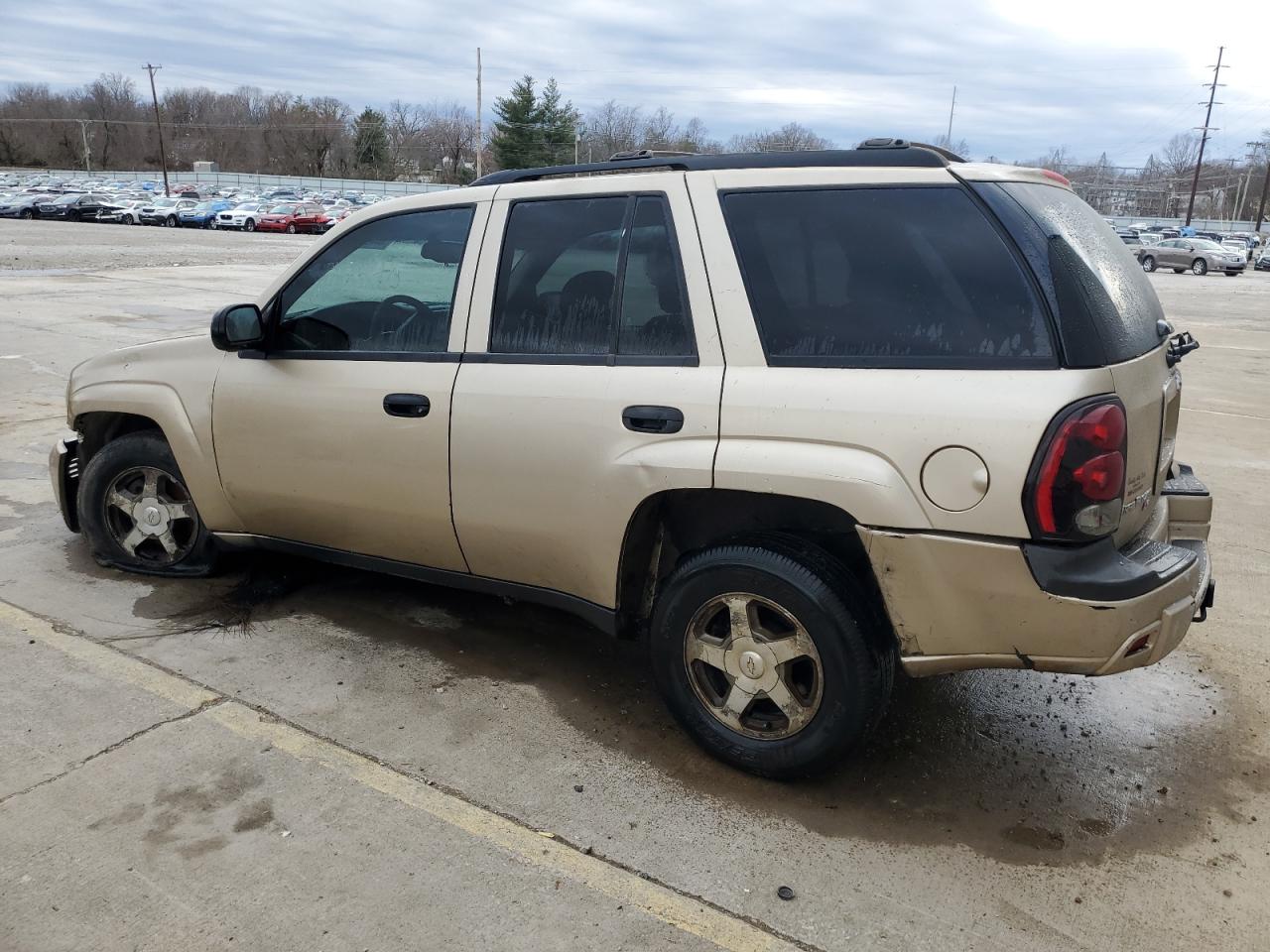 2006 Chevrolet TrailBlazer - Image 2