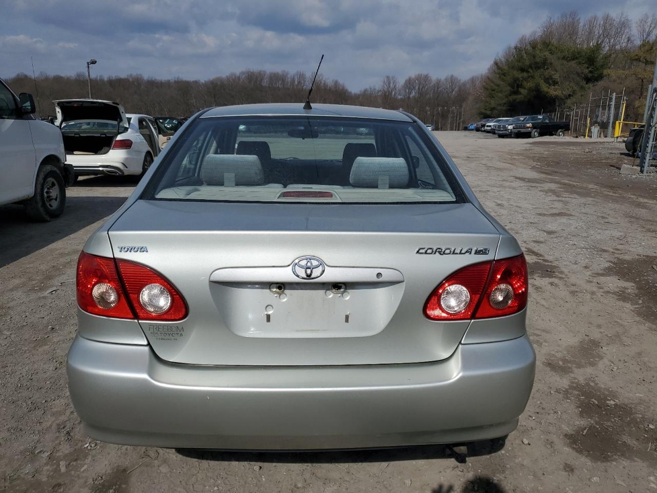2003 Toyota Corolla - Image 7