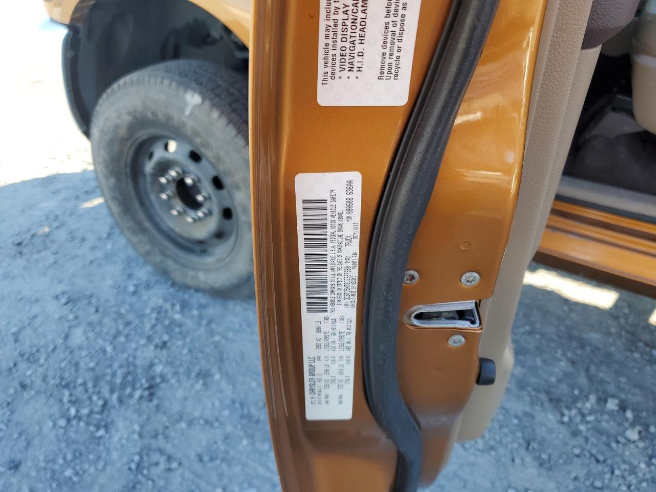 2012 Dodge RAM - Image 12