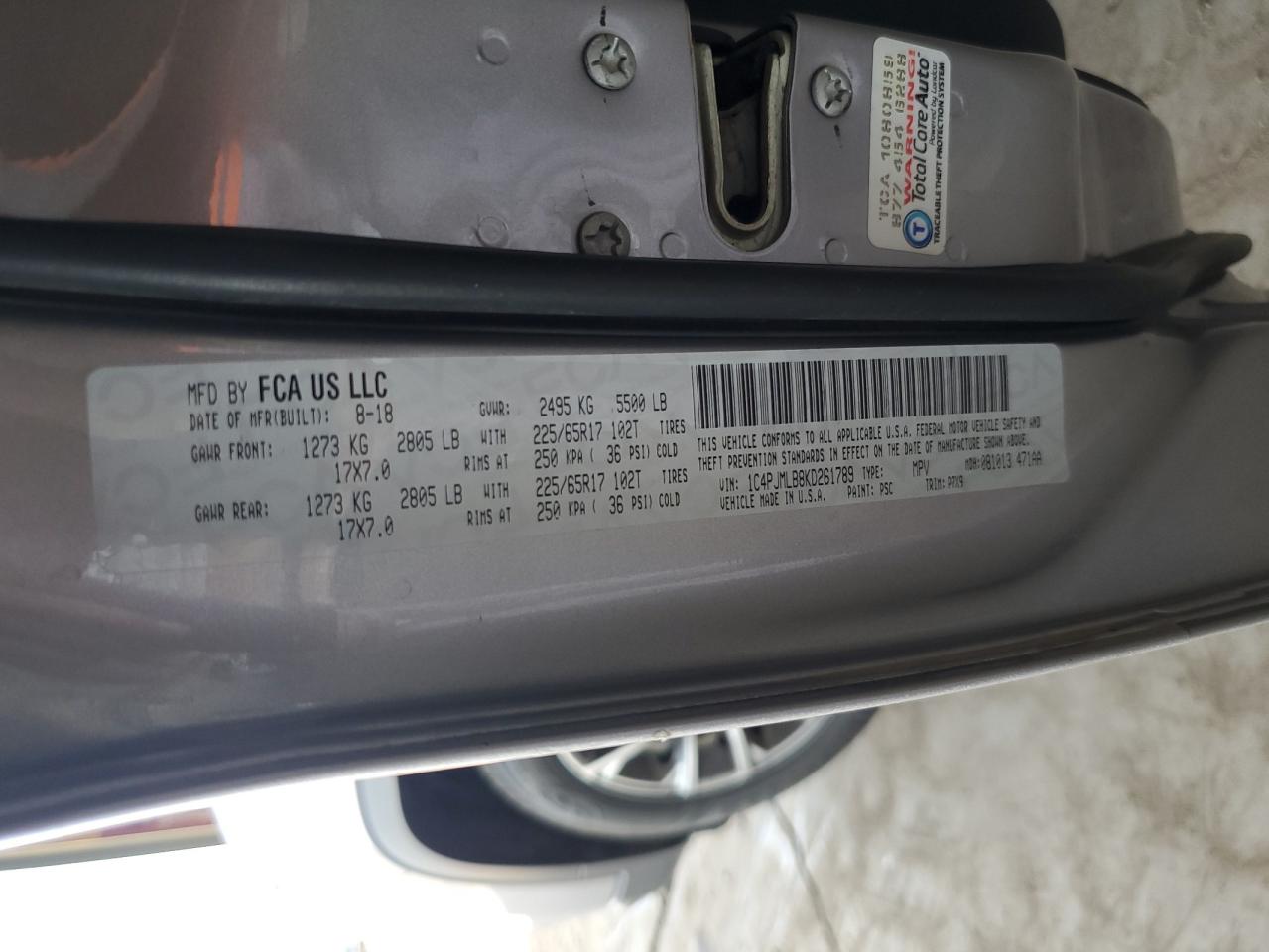 2019 Jeep Grand Cherokee - Image 12