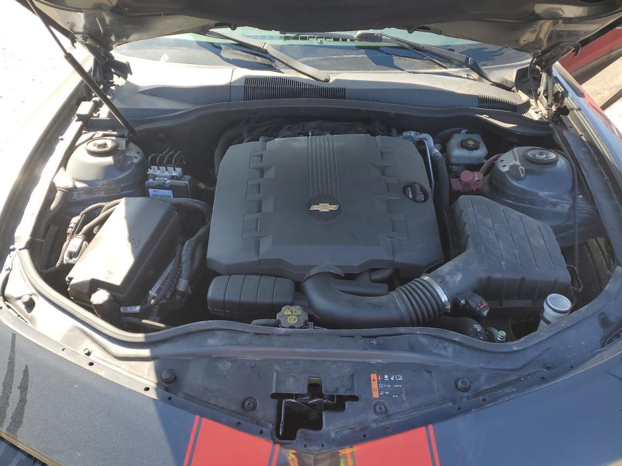 2014 Chevrolet Camaro - Image 11