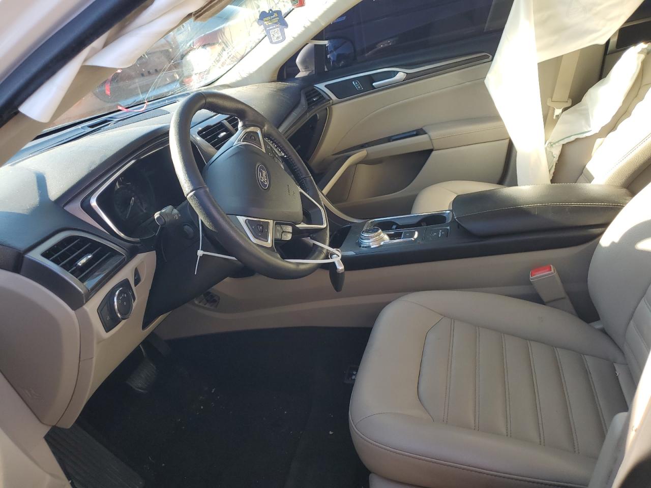 2020 Ford Fusion - Image 7
