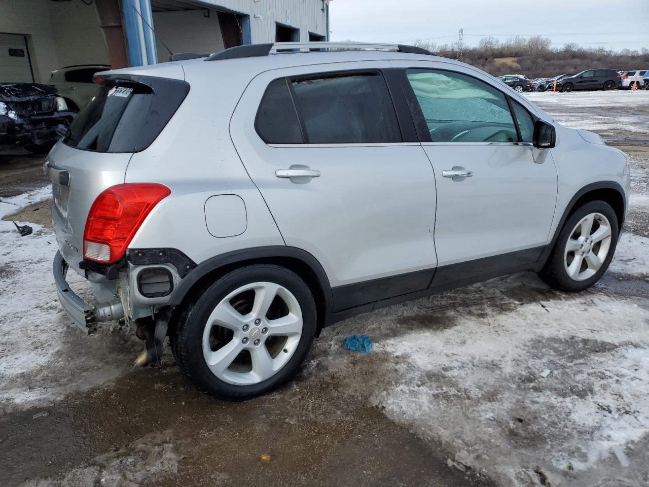 2015 Chevrolet Trax - Image 3