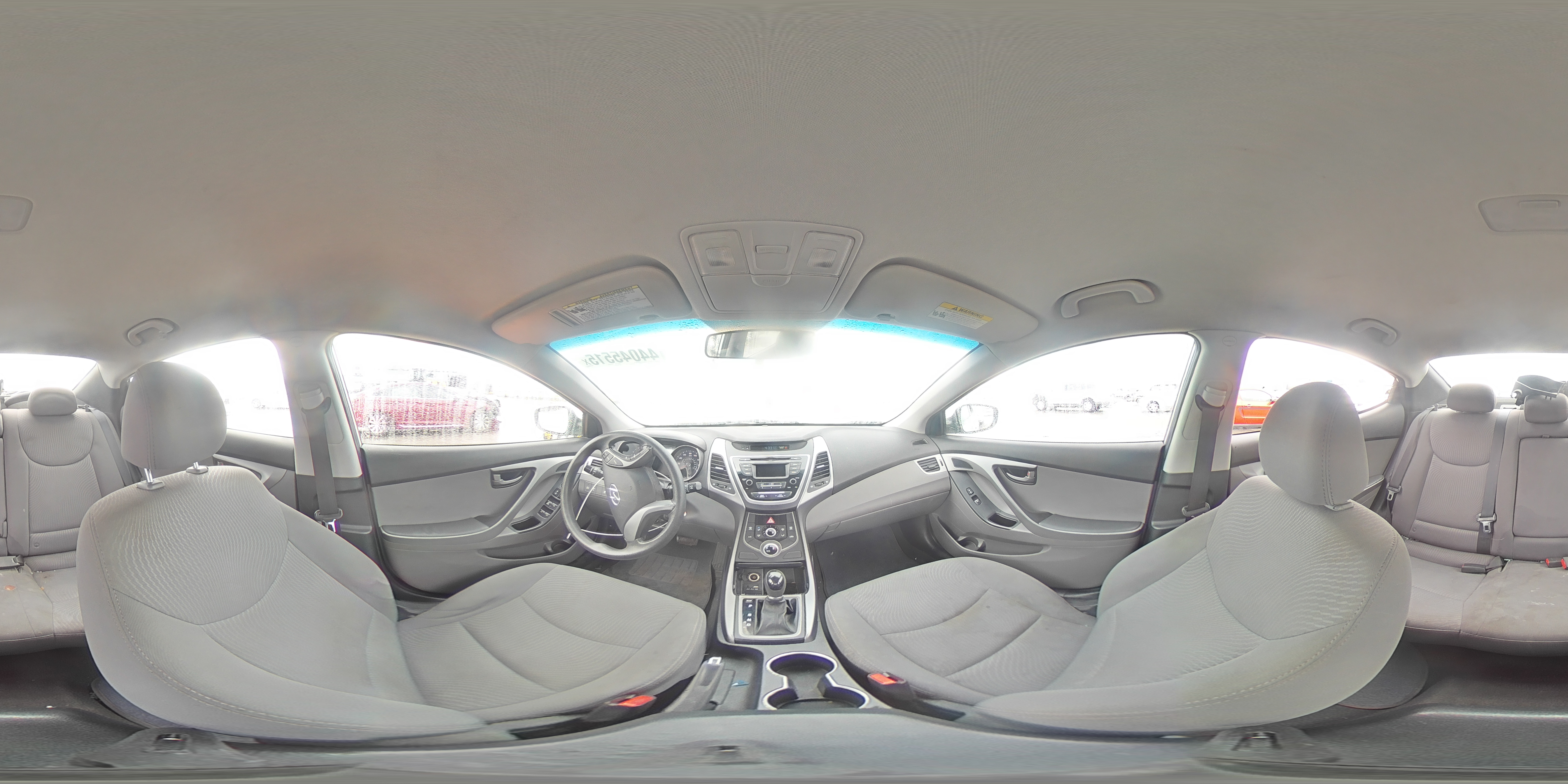 2016 Hyundai Elantra - Image 12