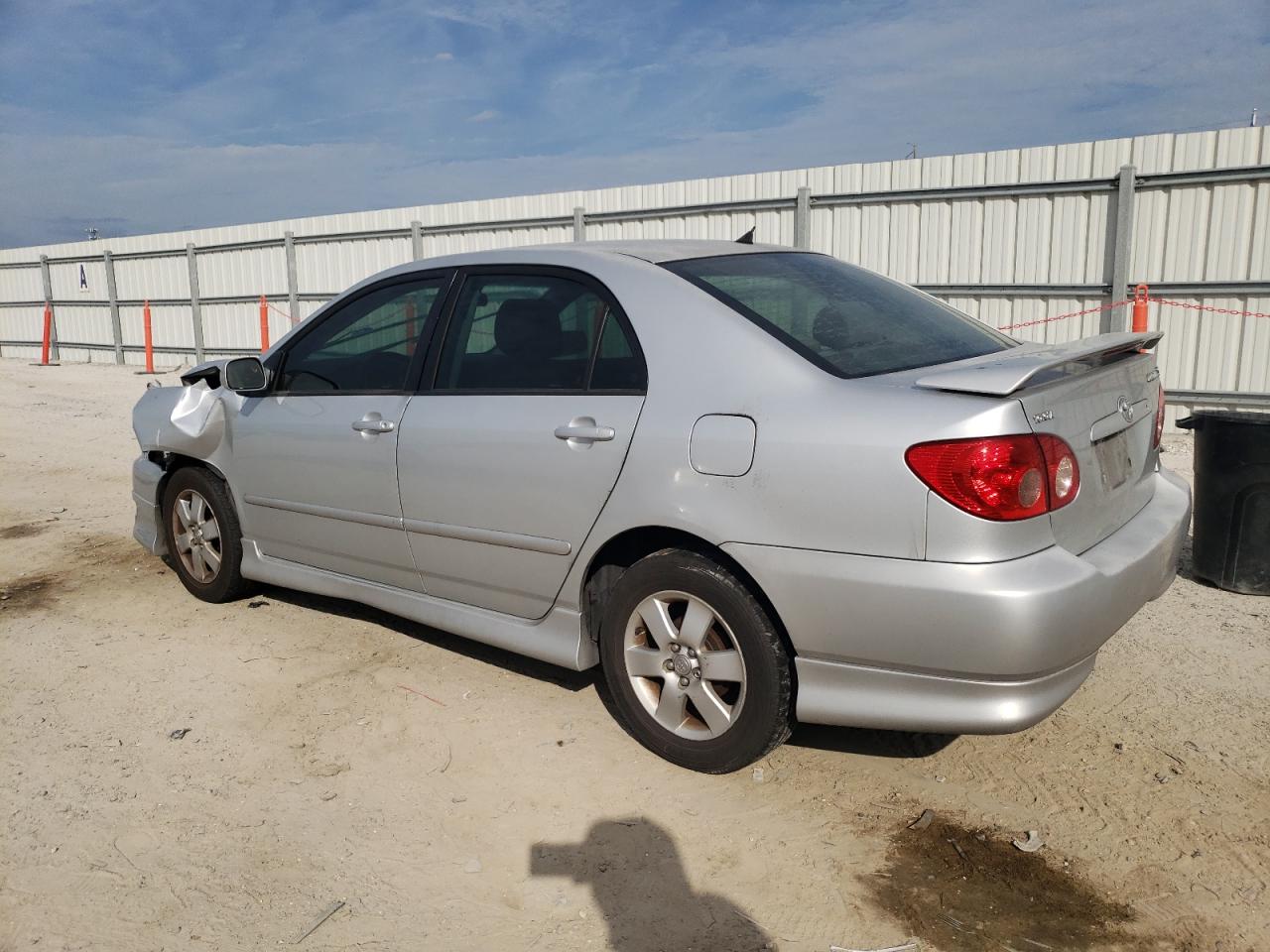2007 Toyota Corolla - Image 2