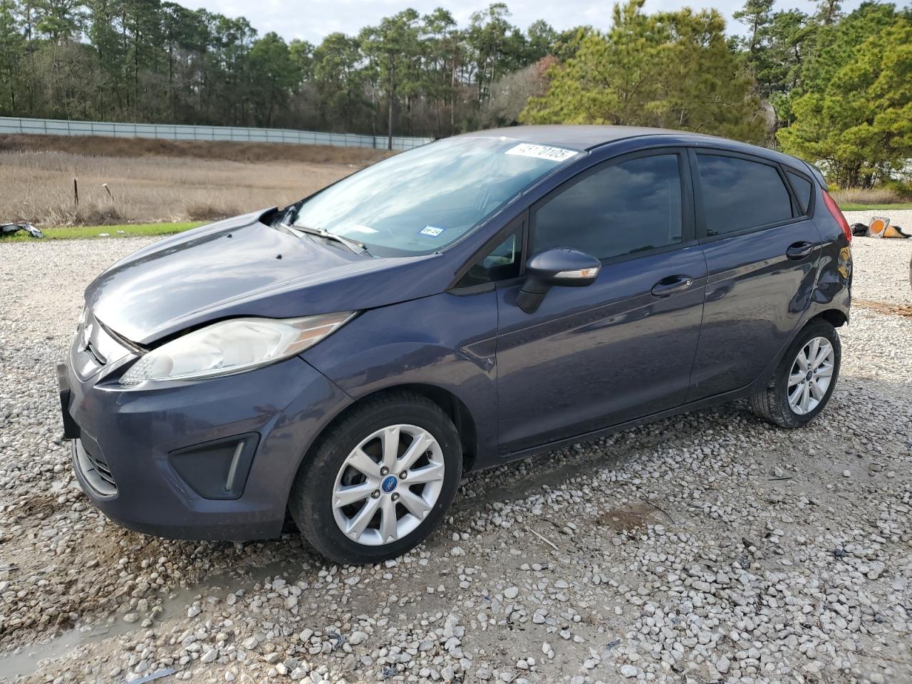2013 Ford Fiesta - Image 1