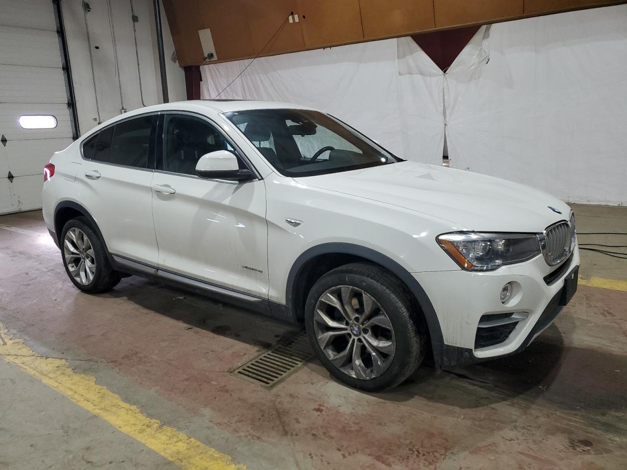 2018 BMW X4 - Image 4