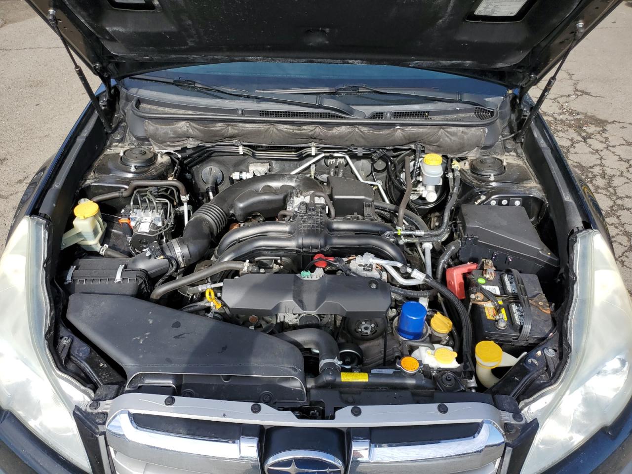 2013 Subaru Outback - Image 12
