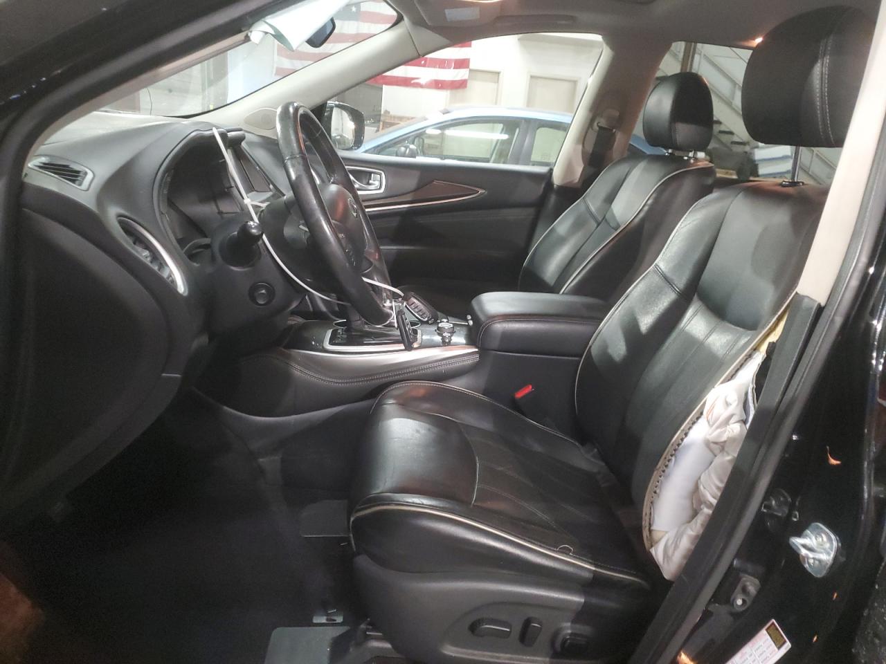 2019 Infiniti QX60 - Image 7