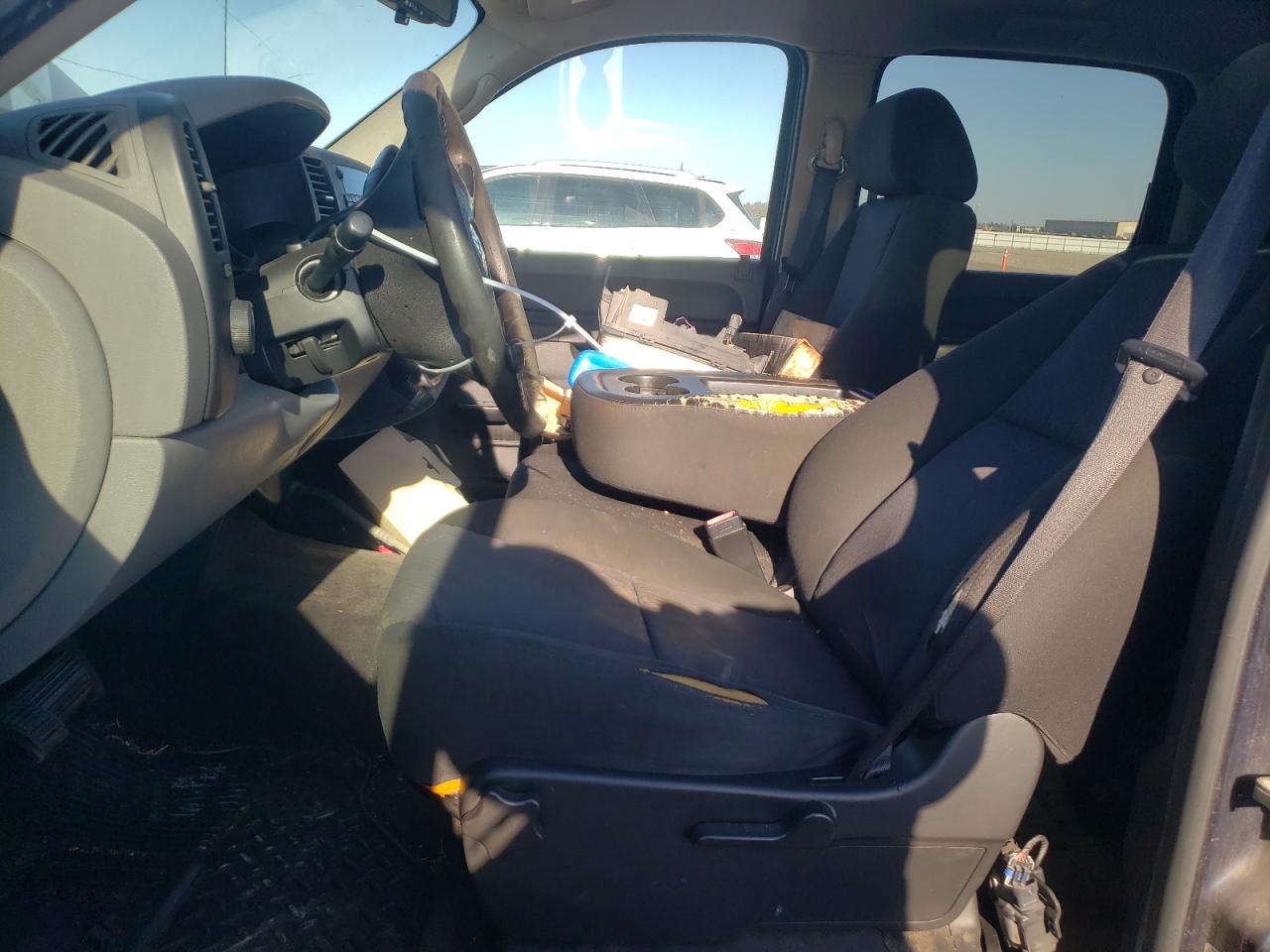 2010 Chevrolet Silverado - Image 7