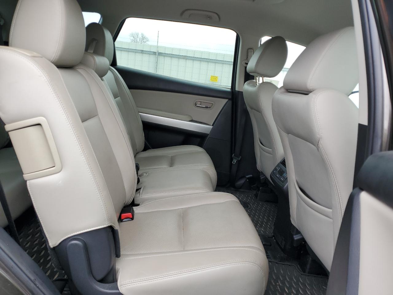 2015 Mazda CX-9 - Image 11