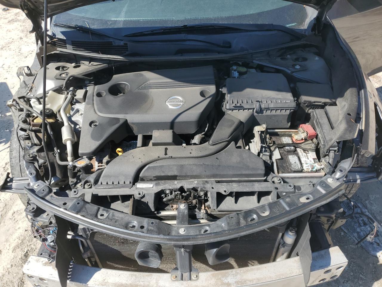 2014 Nissan Altima - Image 11