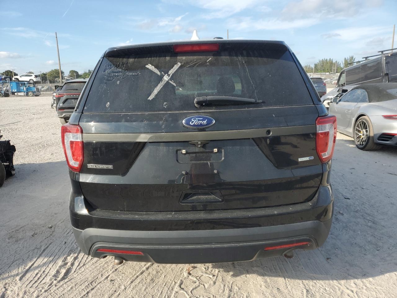 2017 Ford Explorer - Image 6