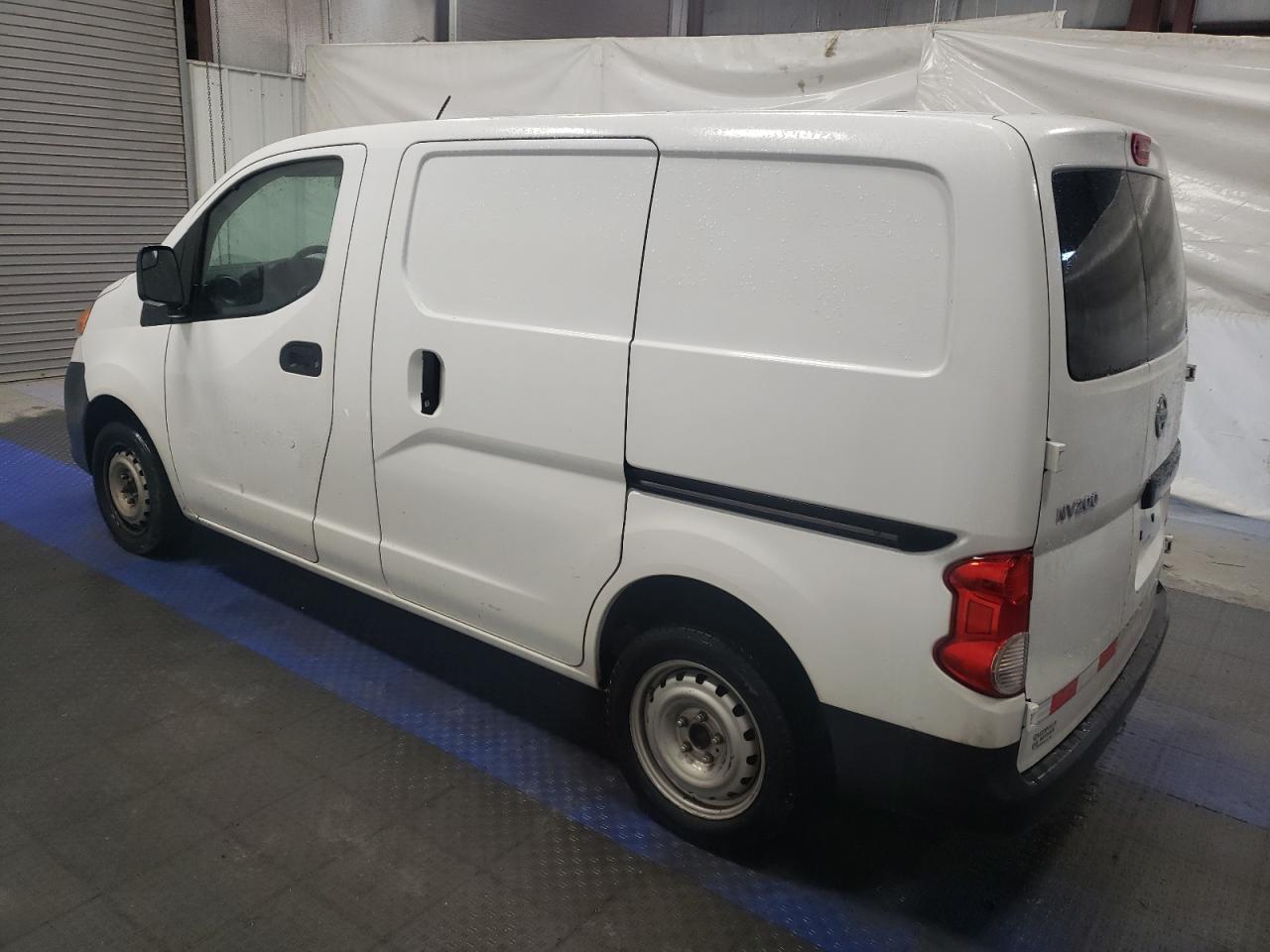 2015 Nissan NV - Image 2