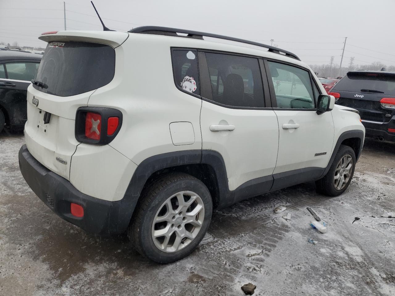 2015 Jeep Renegade - Image 3