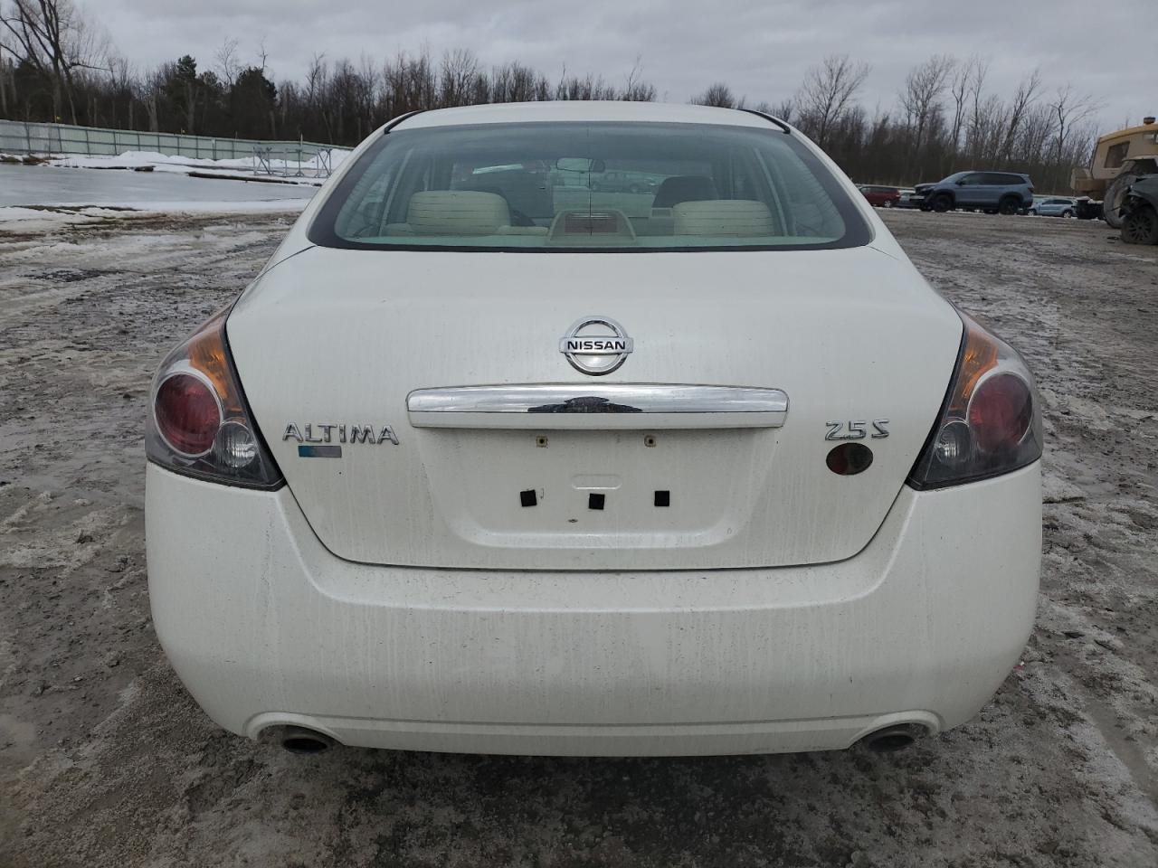 2009 Nissan Altima - Image 6