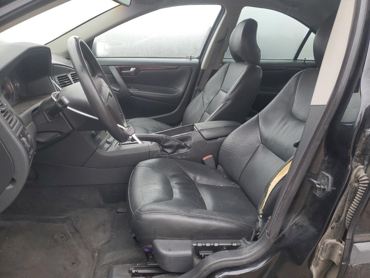 2004 Volvo S60 - Image 7