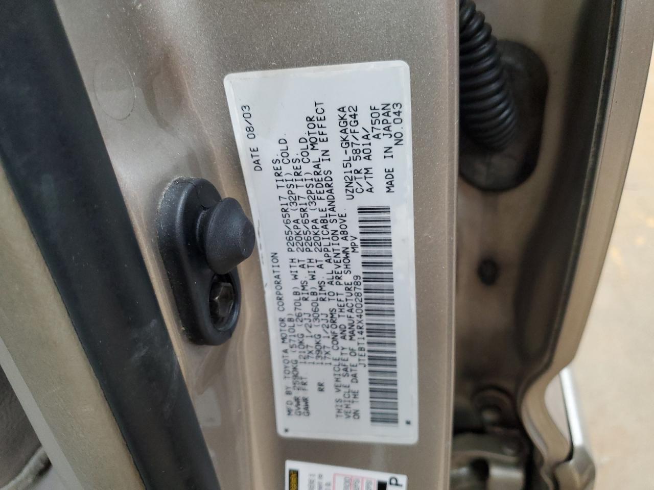 2004 Toyota 4Runner - Image 15