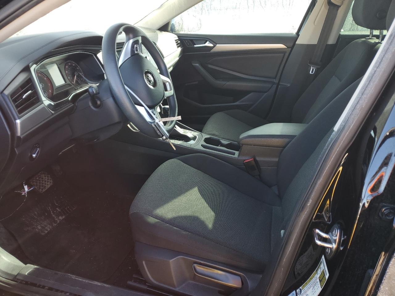 2021 Volkswagen Jetta - Image 7