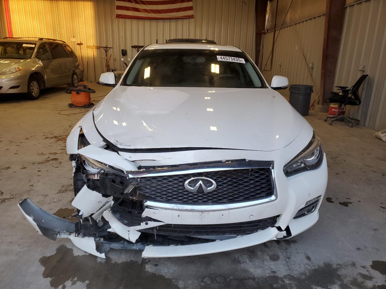 2015 Infiniti Q50 - Image 5