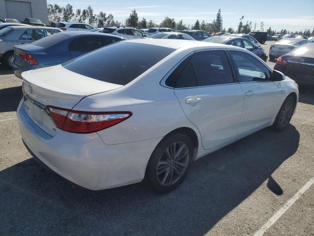  TOYOTA CAMRY 2015 White