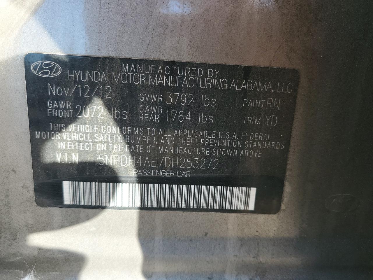 2013 Hyundai Elantra - Image 13