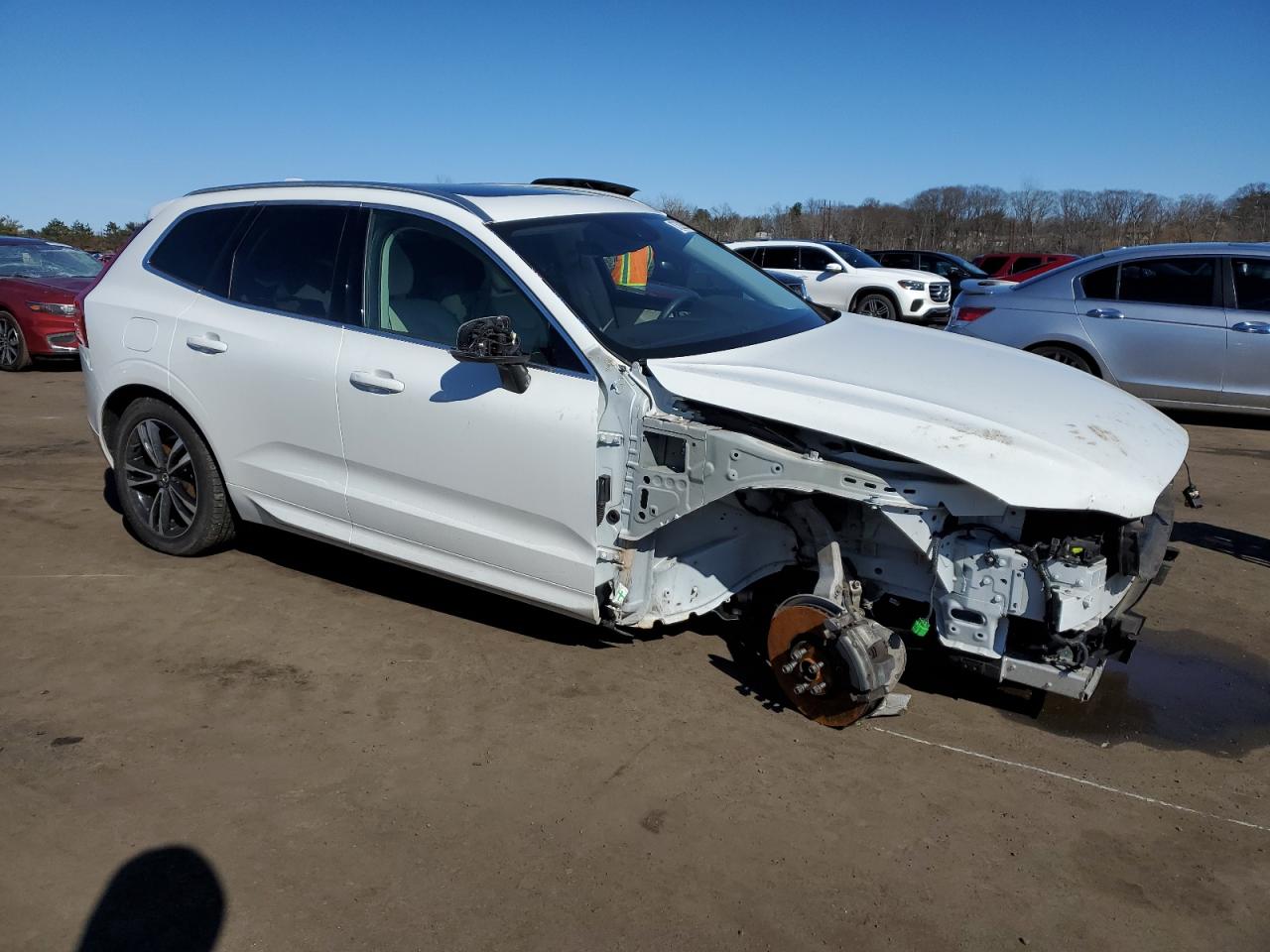 2020 Volvo XC60 - Image 4