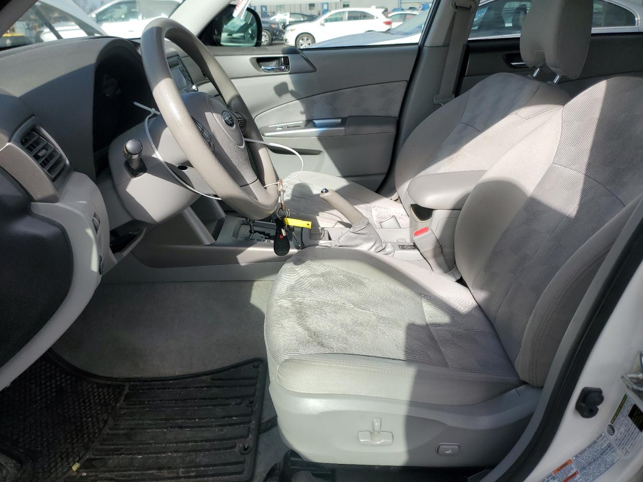 2010 Subaru Forester - Image 7