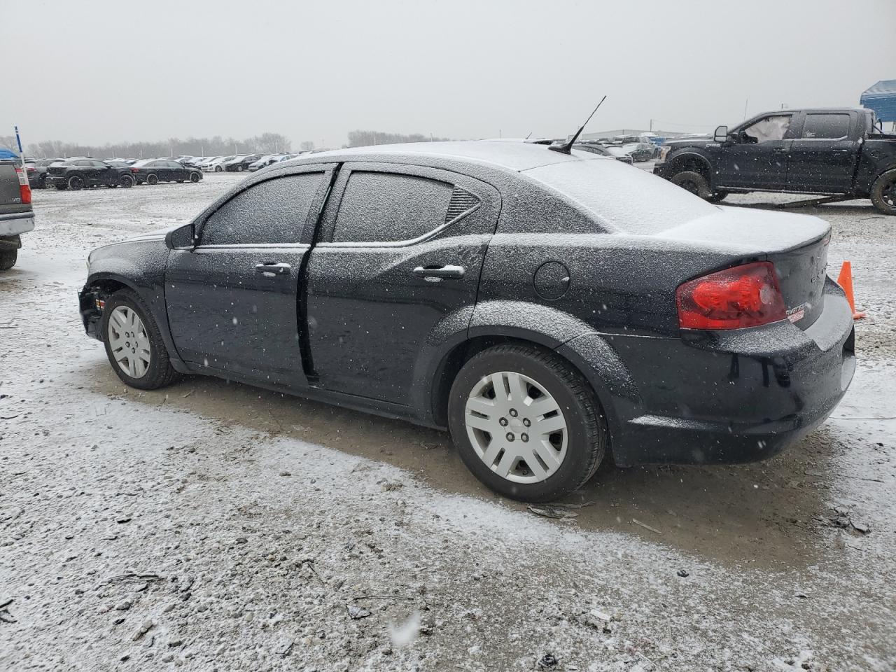 2013 Dodge Avenger - Image 2