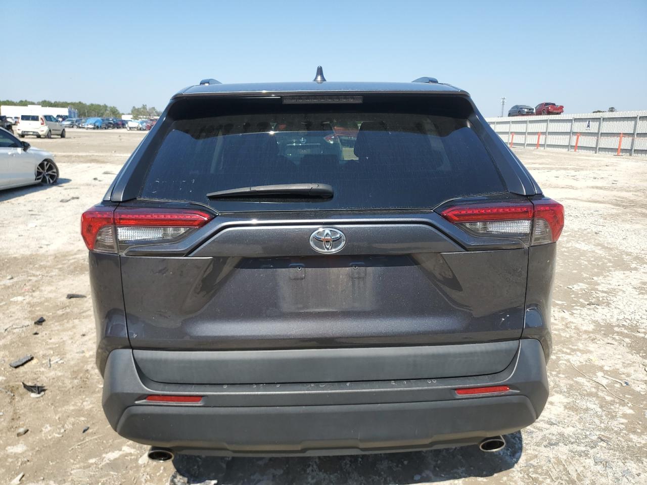 2021 Toyota RAV 4 - Image 6