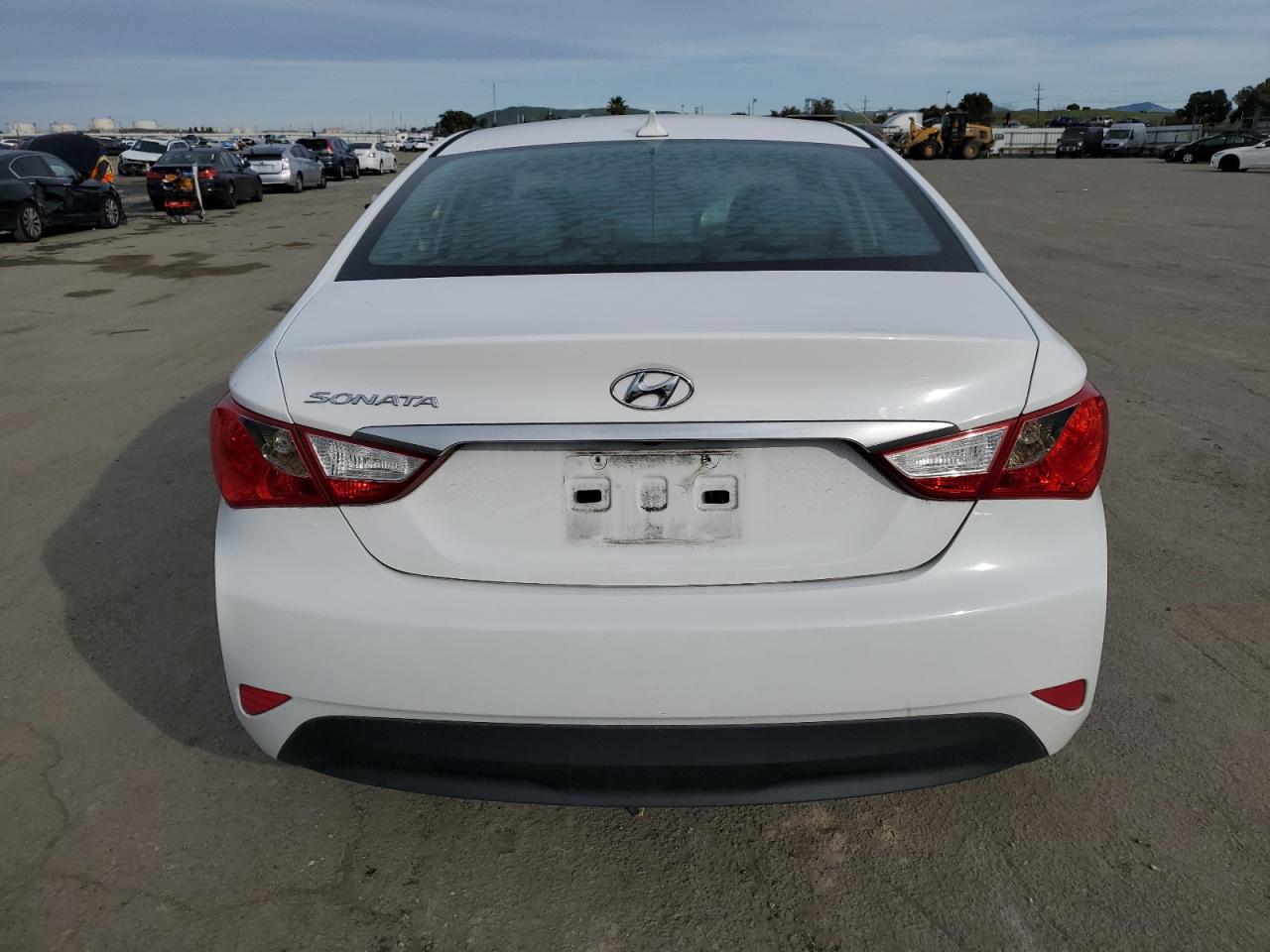 2014 Hyundai Sonata - Image 9