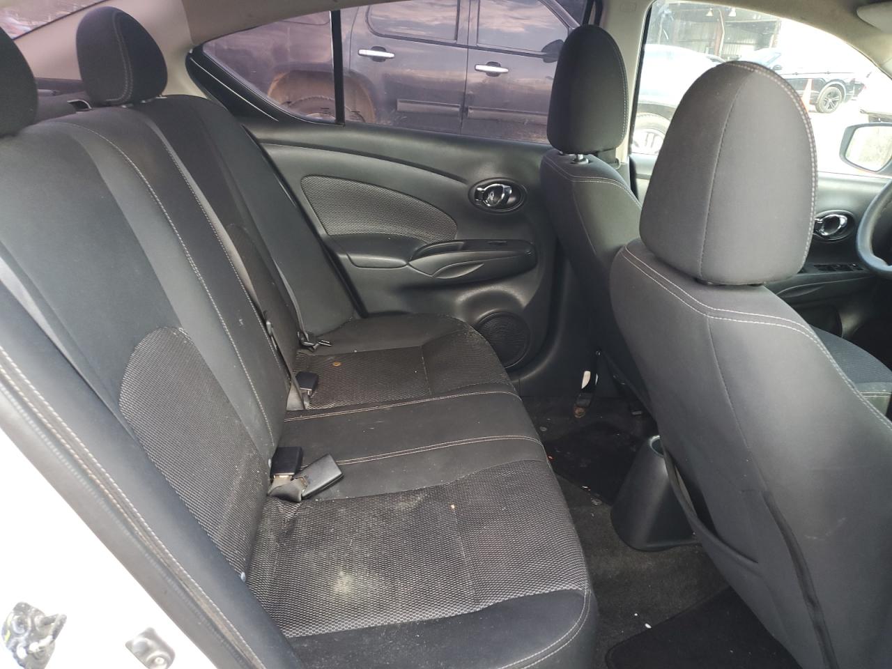 2017 Nissan Versa - Image 10