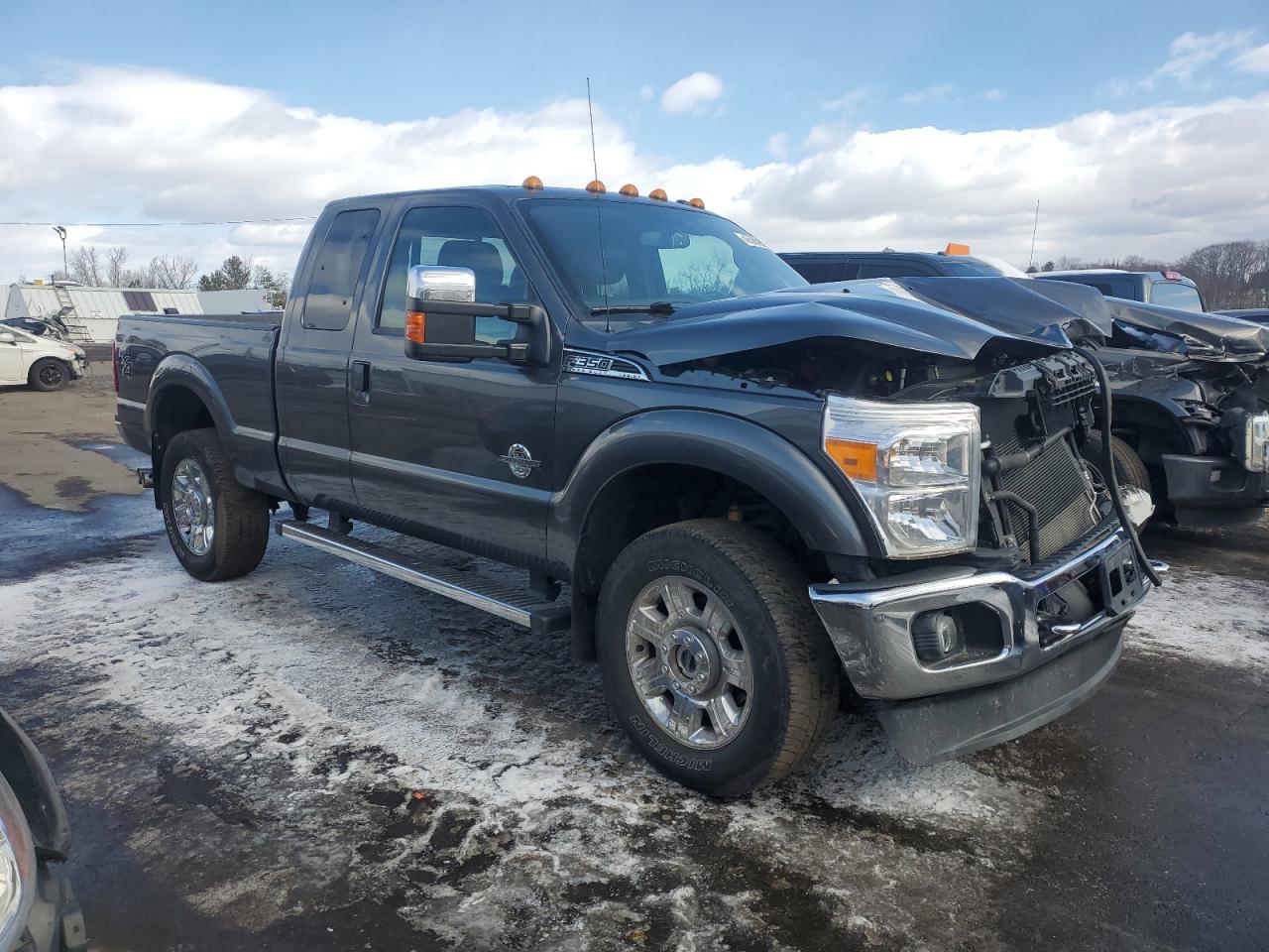 2015 Ford F350 - Image 4