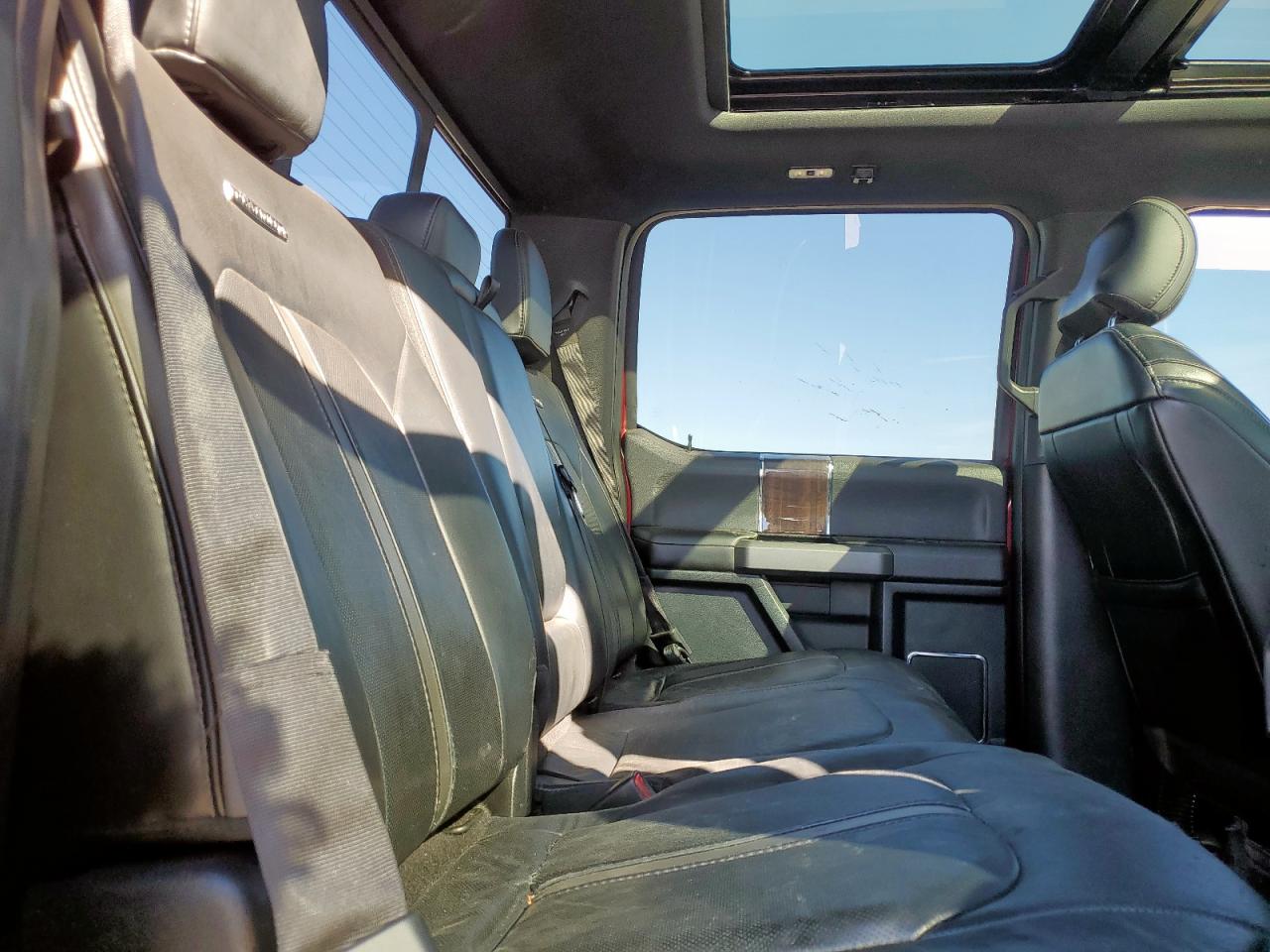 2017 Ford F-150 - Image 10