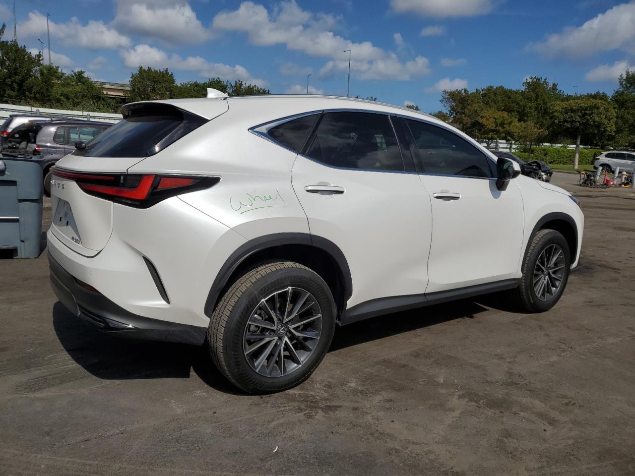 2024 Lexus NX - Image 3