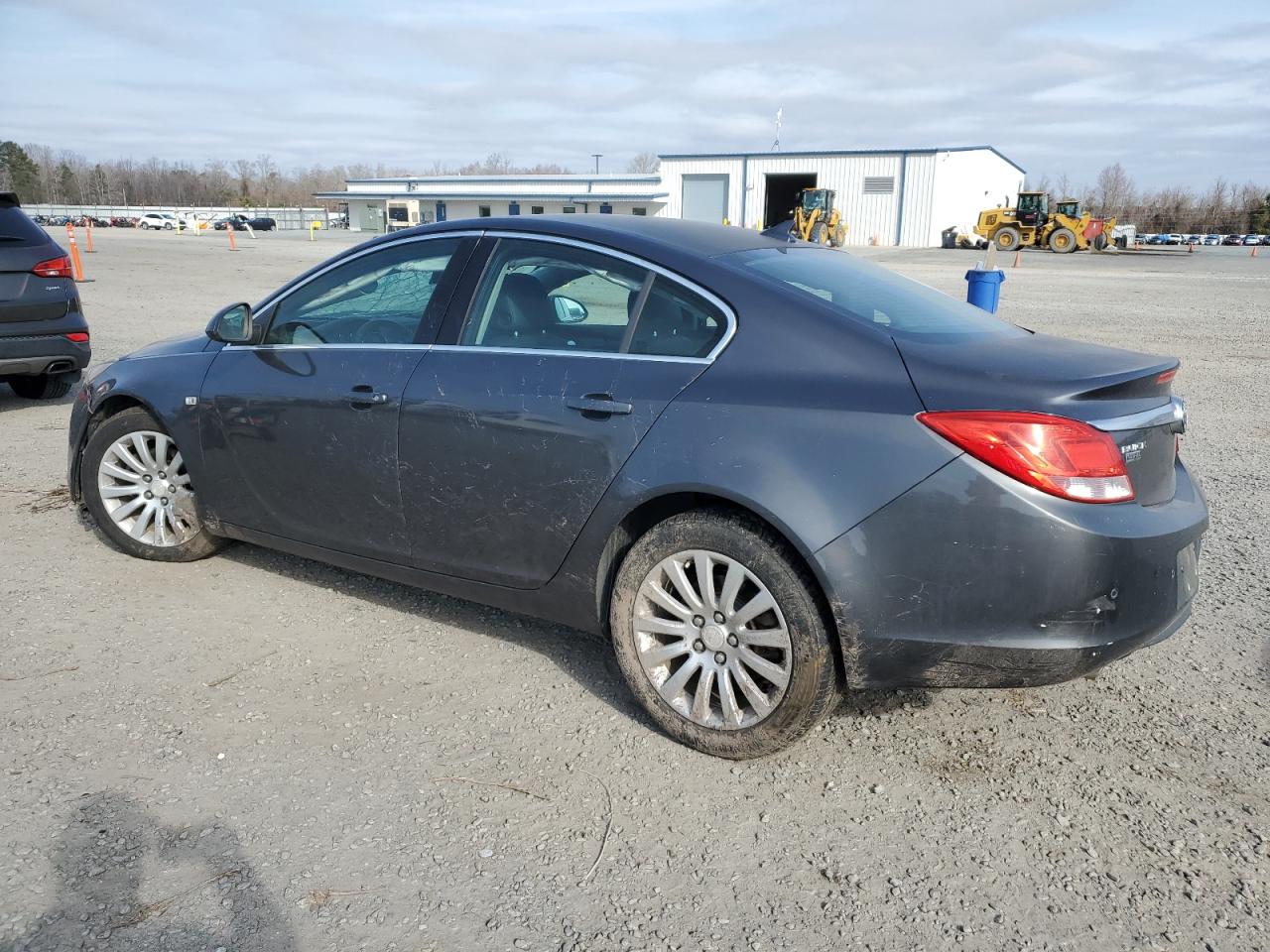 2011 Buick Regal - Image 2