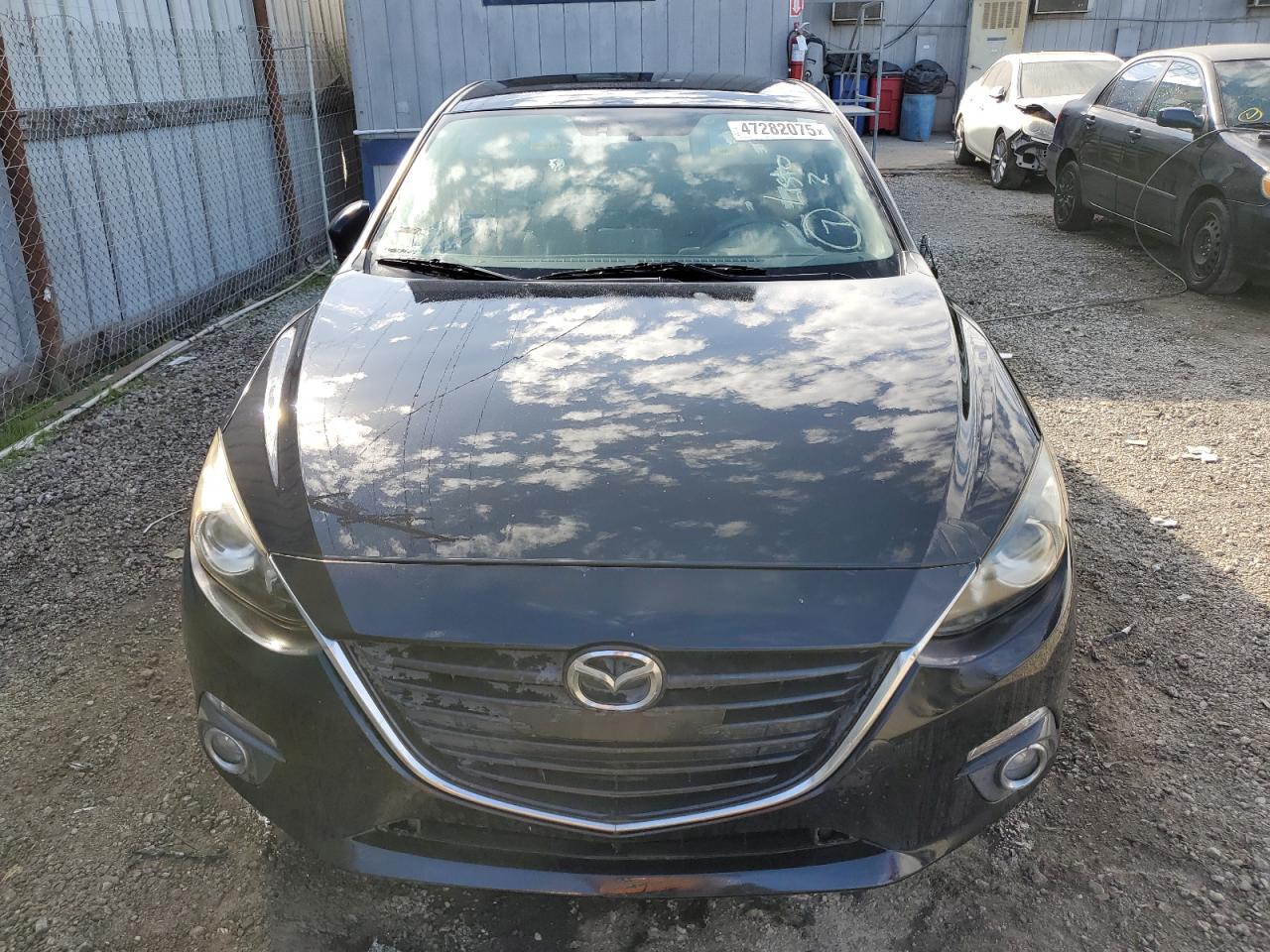 2016 Mazda 3 - Image 5