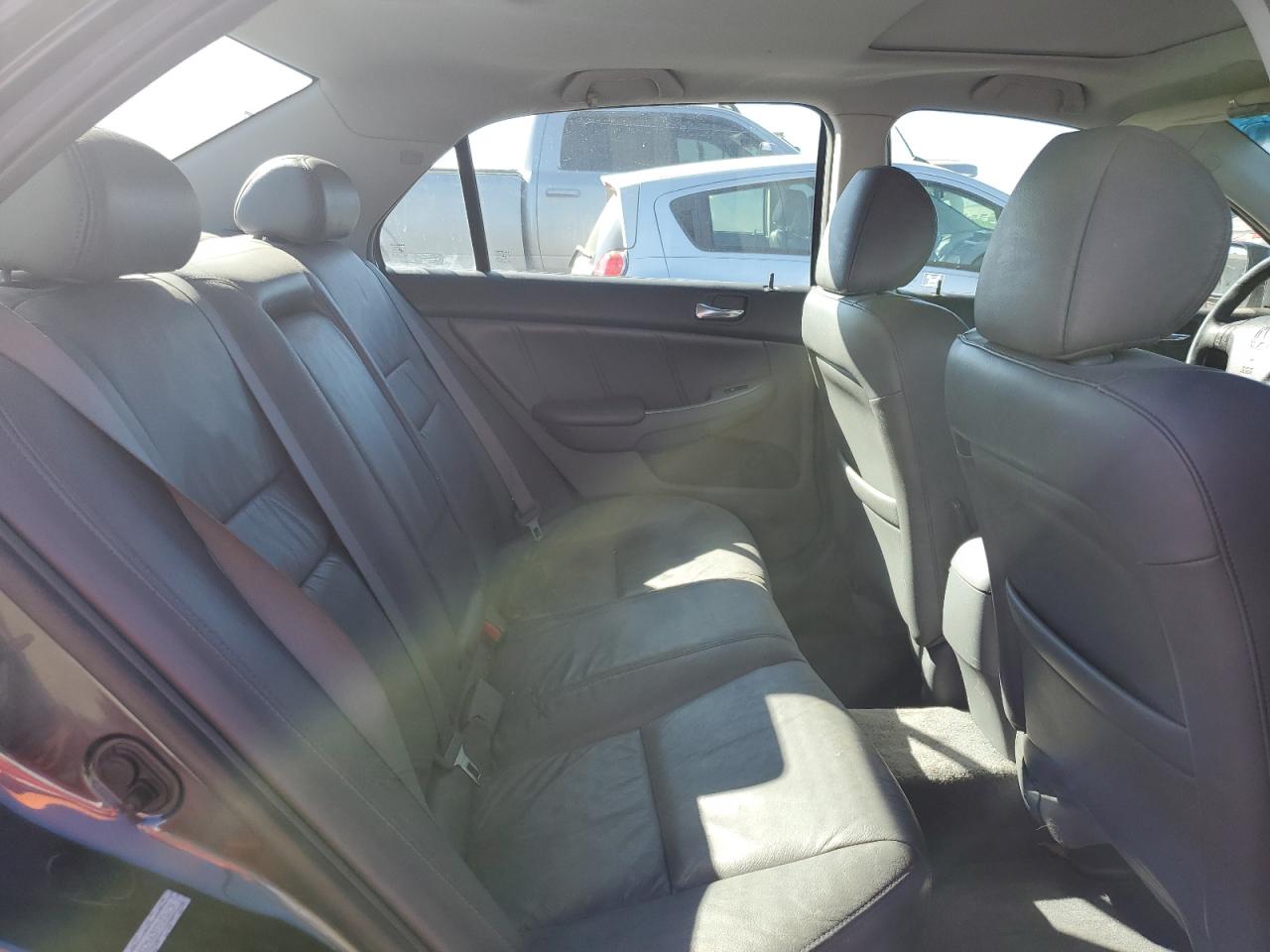 2007 Honda Accord - Image 10