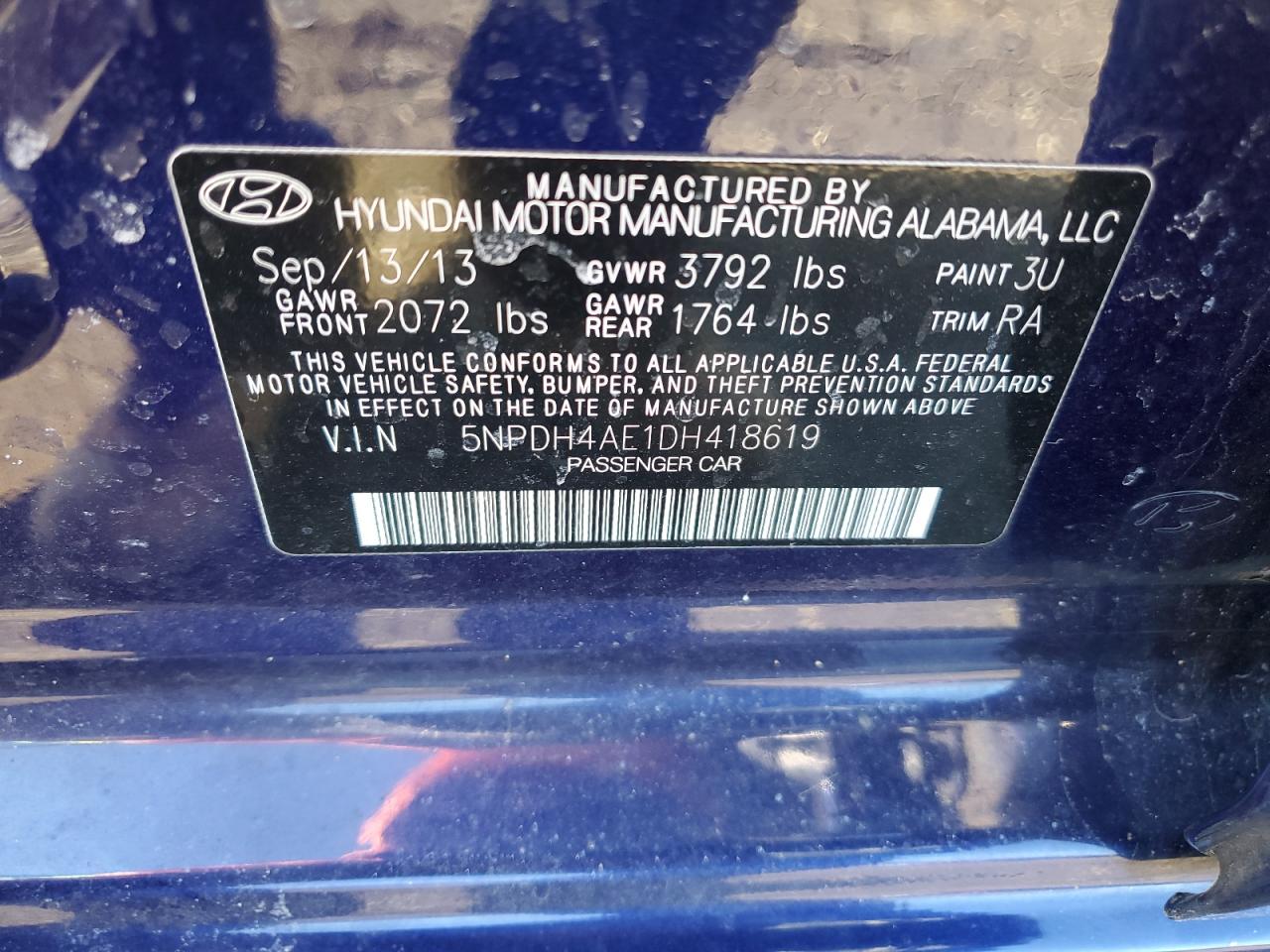 2013 Hyundai Elantra - Image 12