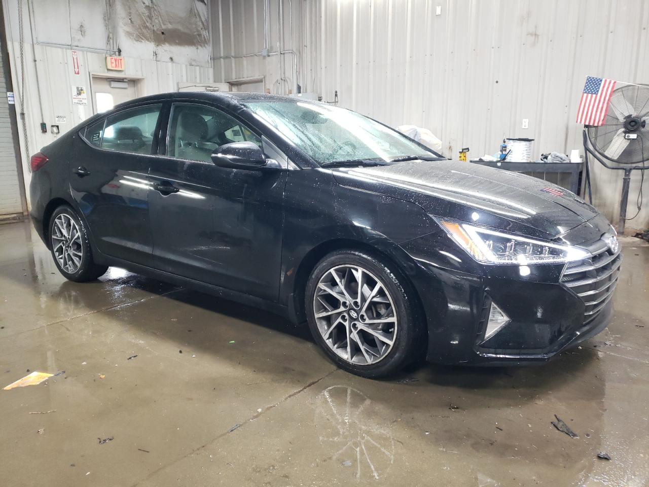 2020 Hyundai Elantra - Image 4