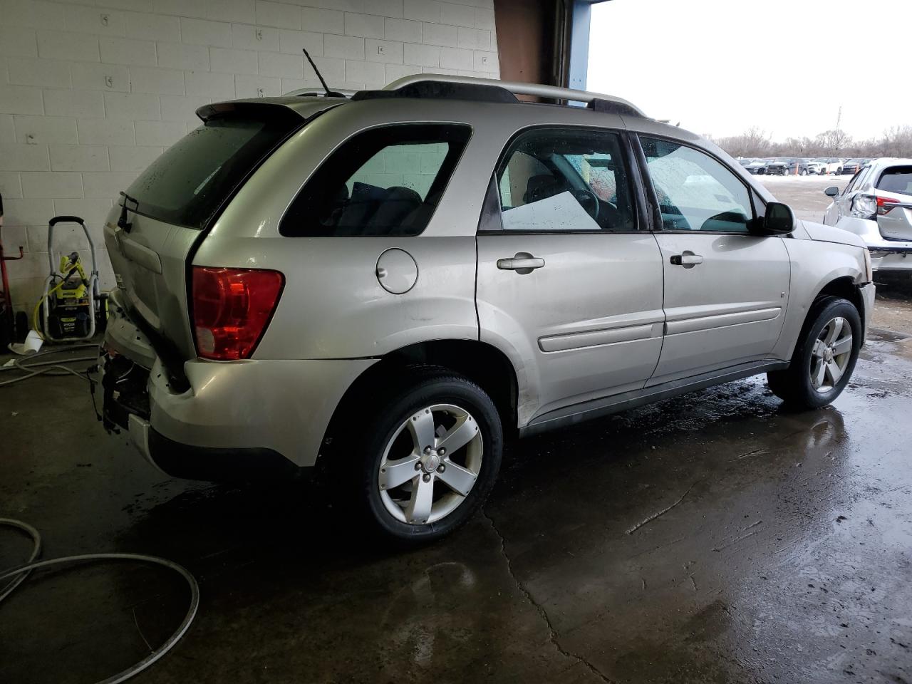 2008 Pontiac Torrent - Image 3
