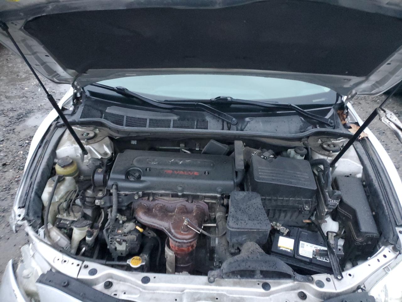 2009 Toyota Camry - Image 11